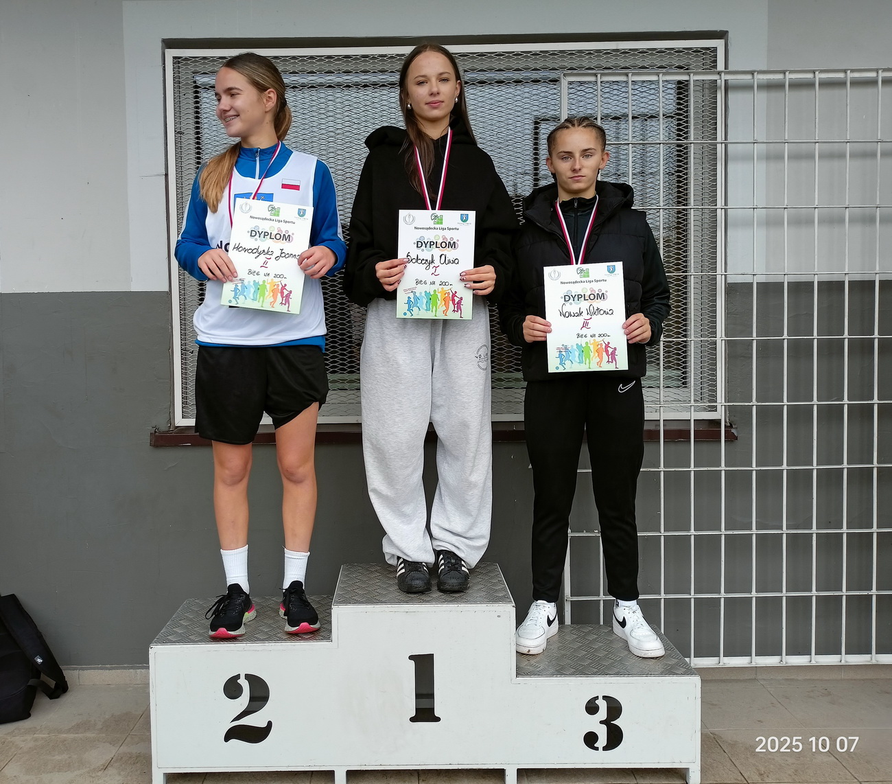 Zdjęcie Indyw Liga LA dz 20-2025 (4)b2451444-ba1e-4554-a6a4-36b722df6985.jpg w galerii Indywidualna Liga LA dziewcząt - październik 2025